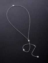 Load image into Gallery viewer, Glass Backdrop Chain
