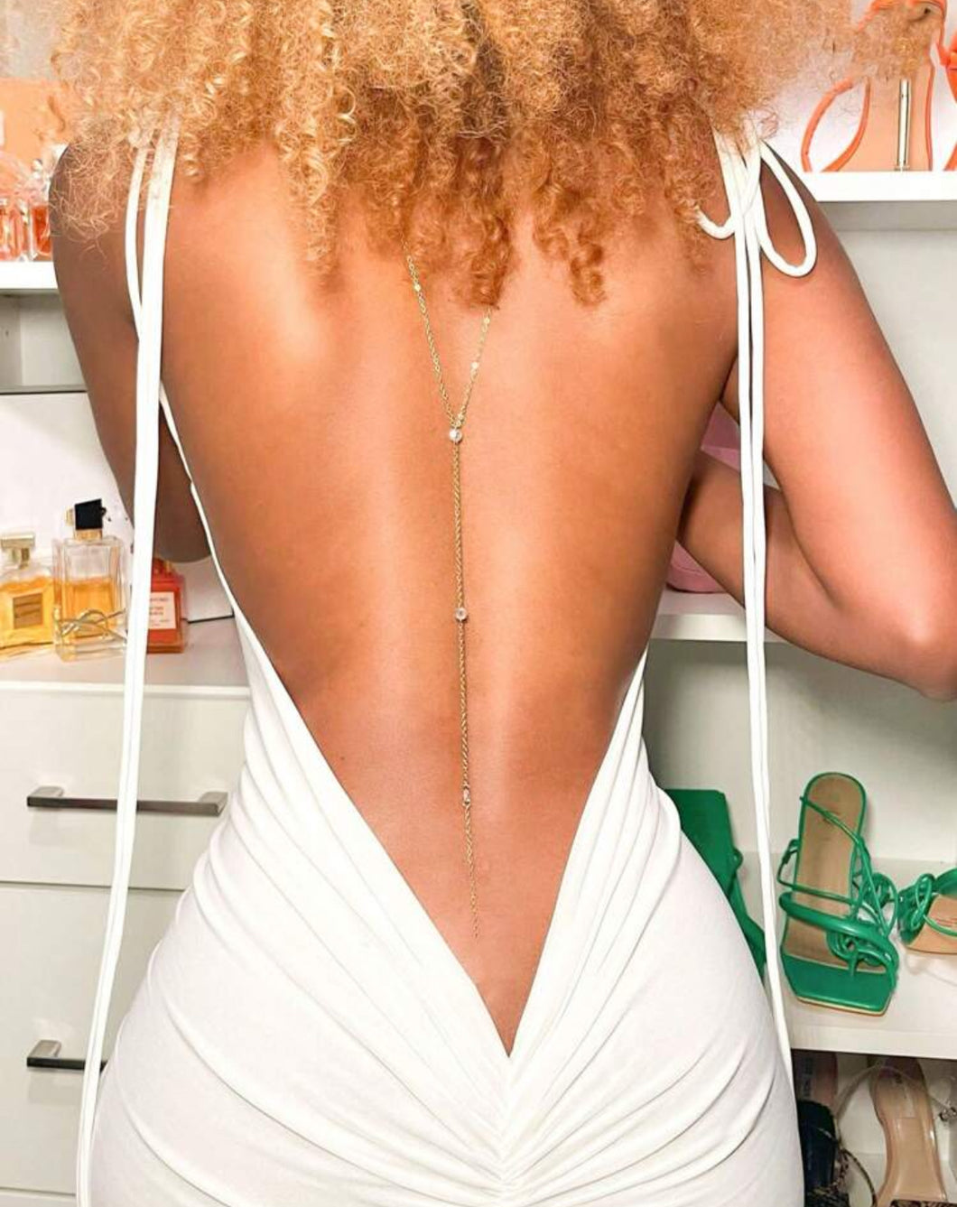 Glass Backdrop Chain