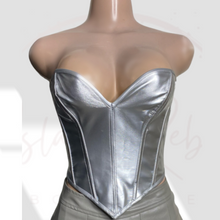 Load image into Gallery viewer, Vixen Corset Top
