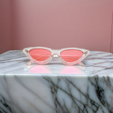 Load image into Gallery viewer, Betty Sunglasses
