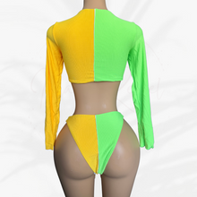 Cargar imagen en el visor de la galería, Sunkissed Bikini Set
