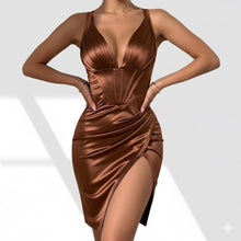 Load image into Gallery viewer, Melanin Drop Ruched Dress
